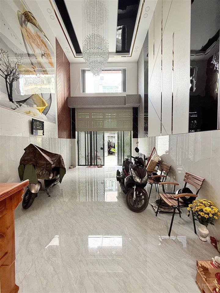 7,6 tỷ 80m², 5 tầng, 4pn, hẻm xe hơi đông hưng thuận 42
