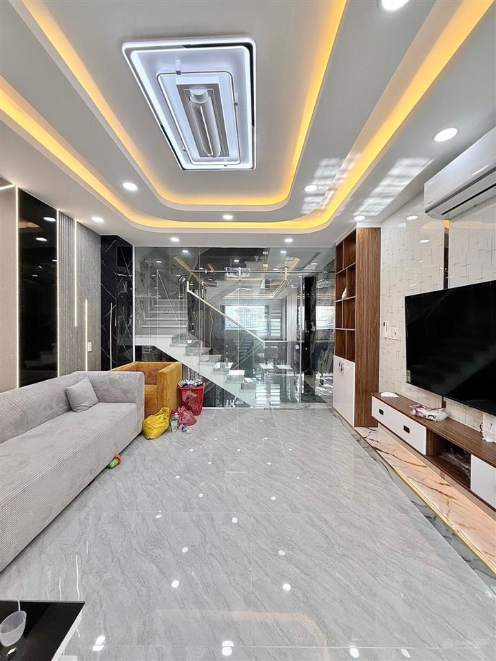7,6 tỷ 80m², 5 tầng, 4pn, hẻm xe hơi đông hưng thuận 42