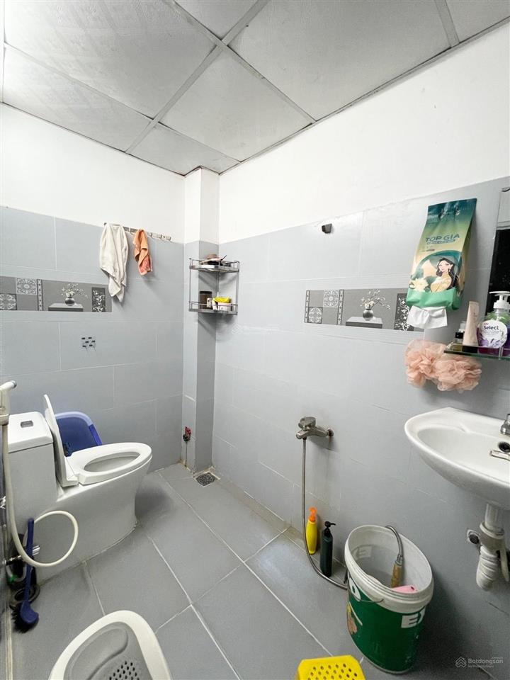 5,29 tỷ 76m2 hẻm xe hơi đht41 kế trường chinh