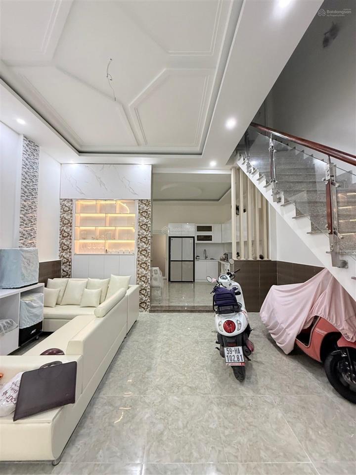 160m² chỉ 7,48 tỷ (gồm căn nhà 2 tầng + lô đất đẹp đường 7m thông thoáng)