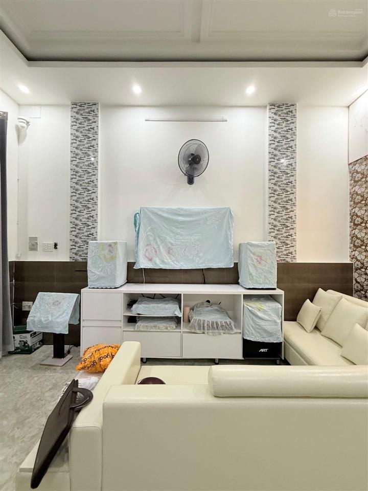 160m² chỉ 7,48 tỷ (gồm căn nhà 2 tầng + lô đất đẹp đường 7m thông thoáng)