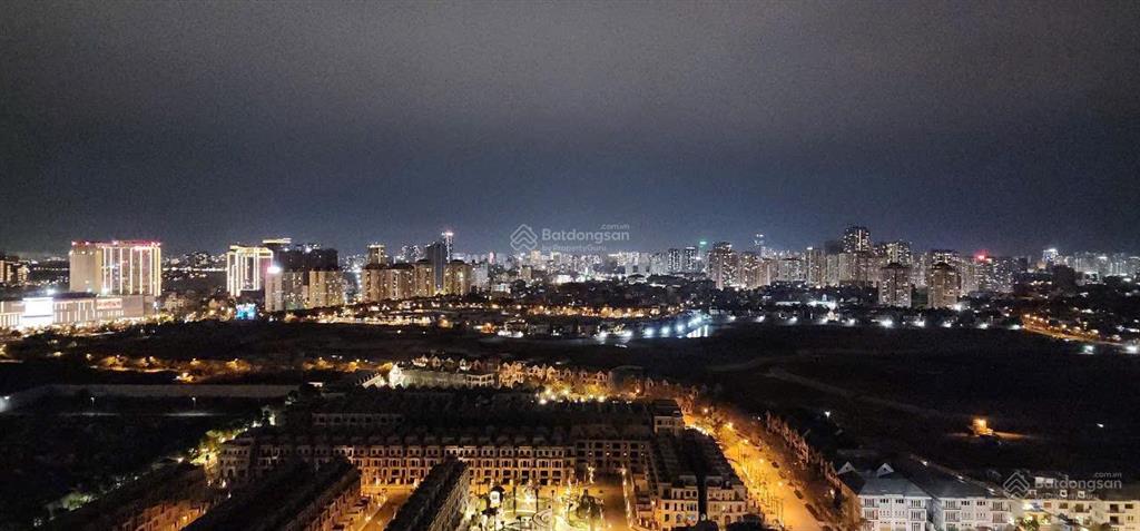 Em cho thuê căn hộ 2pn 82m toà skyline cạnh hồ tây giá 20 tr/ tháng.  0987 448 ***