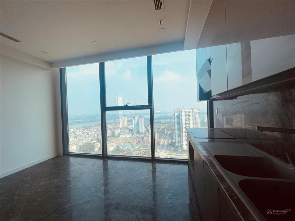Cần bán ch 265m4 pn nhà nguyên bản cđt . là 2 căn hộ chưa đập thông cần bán giá tốt nhất view sông