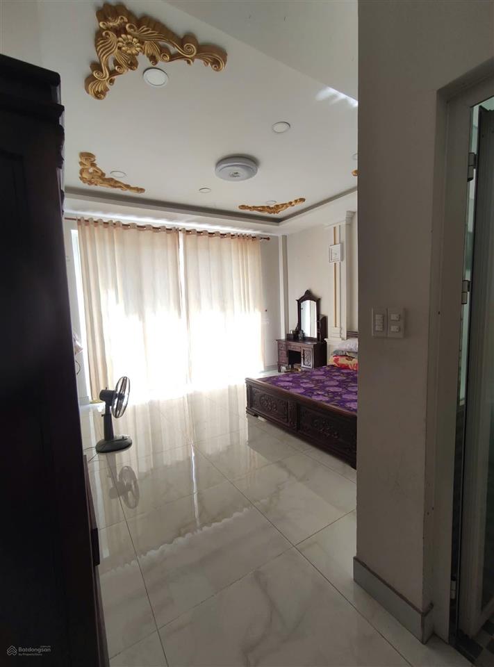 Cần bán gấp nhà mặt tiền đường 41 trịnh quang nghị q8 dt 5x20m2, 1 trệt, 2 lầu, 1 sân thượng, có