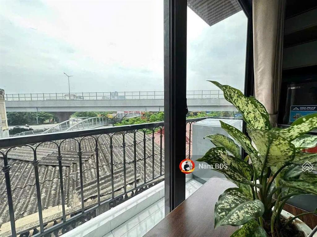 Tòa ccmn cao cấp lô góc sát mặt phố phạm văn đồng