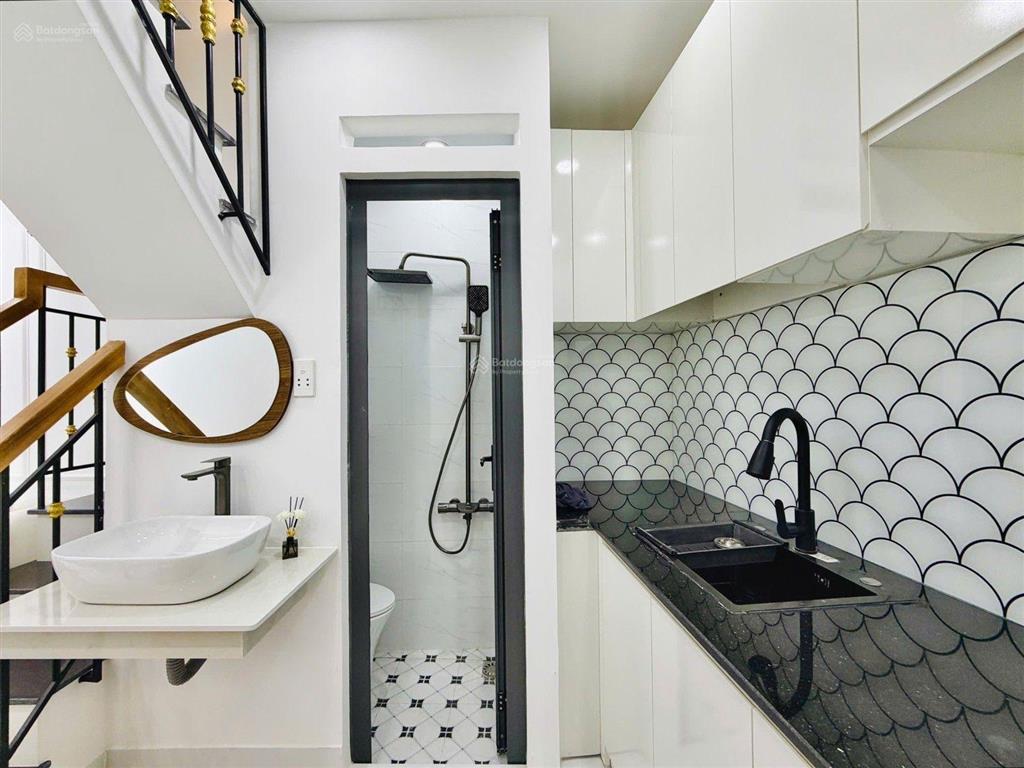 N224  2.9 tỷ
căn minihouse ngay nhà văn hoá thiếu nhi gv  chỉ 2.9 tỷ.