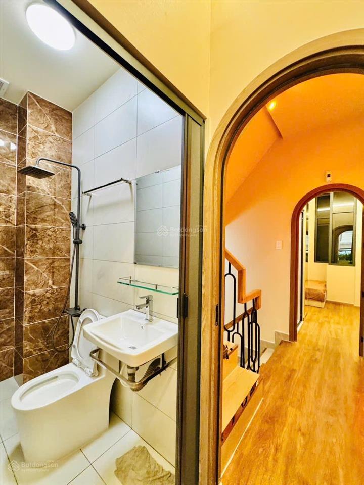 Cho thuê nhà trọ, 25m2, 5,5 trcho thuê nhà trọ, 25m2, 5,5 triệu, phan đình phùng, p 2, q.pn, tp.hcm