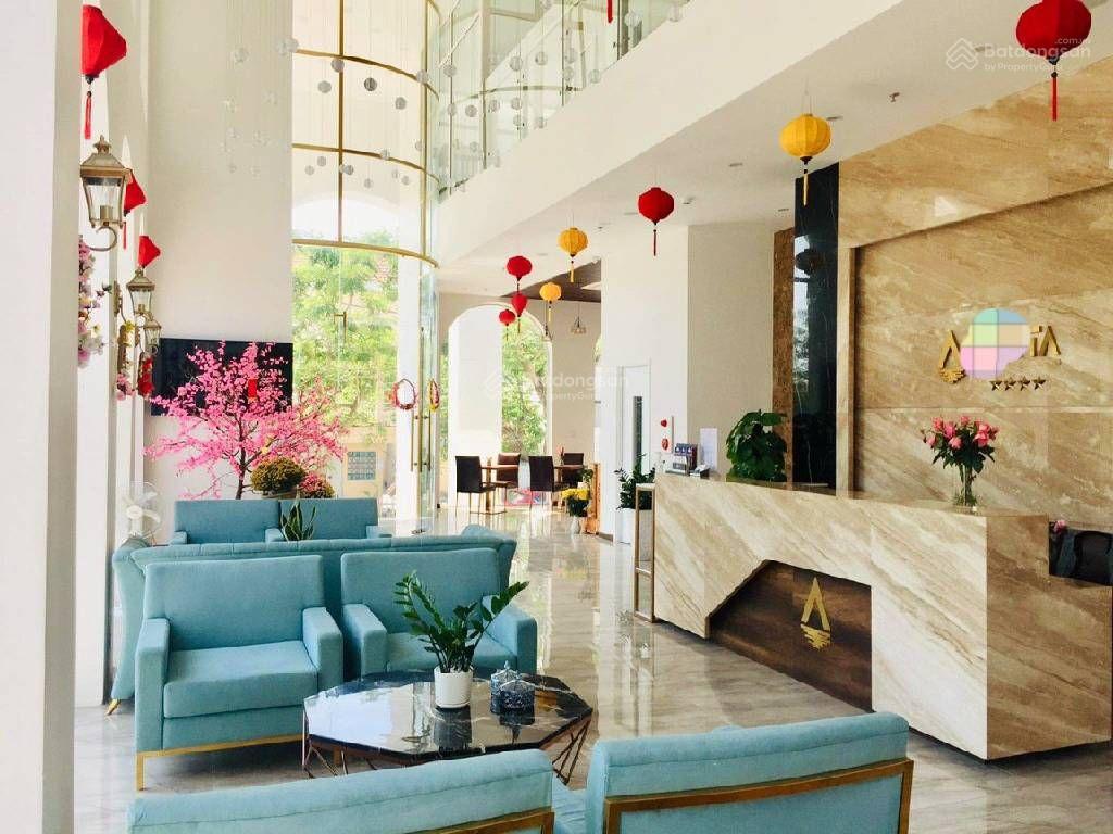 Bán tòa khách sạn dòng tiền 400 triệu/tháng, 270m2, 12 tầng lô góc giá 75 tỷ phố an tư công chúa