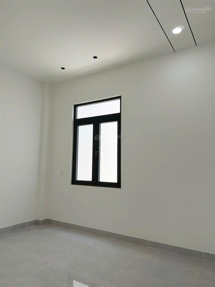 Nhà đẹp 3 tầng đường rộng 6,5m phường tây nha trang, khánh hòa. sổ hồng hoàn công