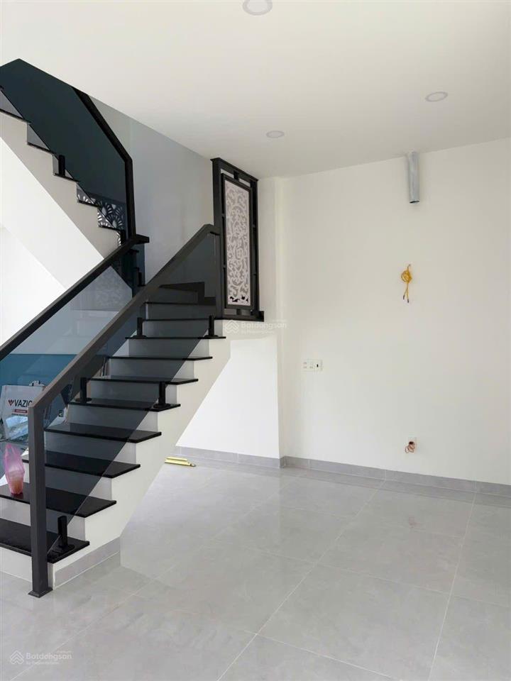 Nhà đẹp 3 tầng đường rộng 6,5m phường tây nha trang, khánh hòa. sổ hồng hoàn công