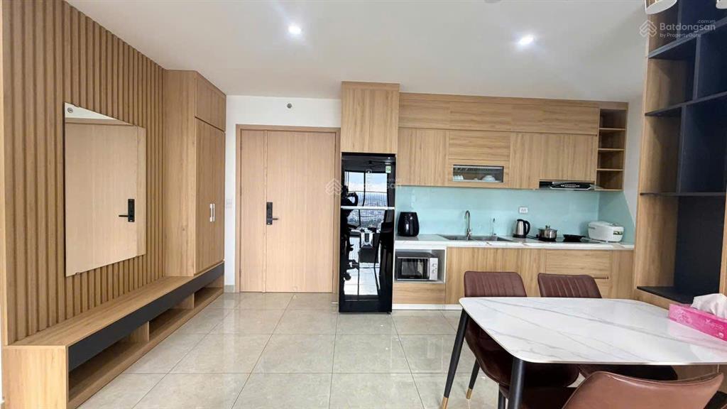 Cho thuê căn hộ 2 ngủ full nội thất minato  giá 12tr