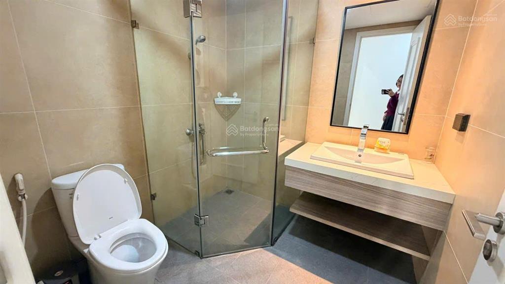 Cho thuê căn hộ 2 ngủ full nội thất minato  giá 12tr