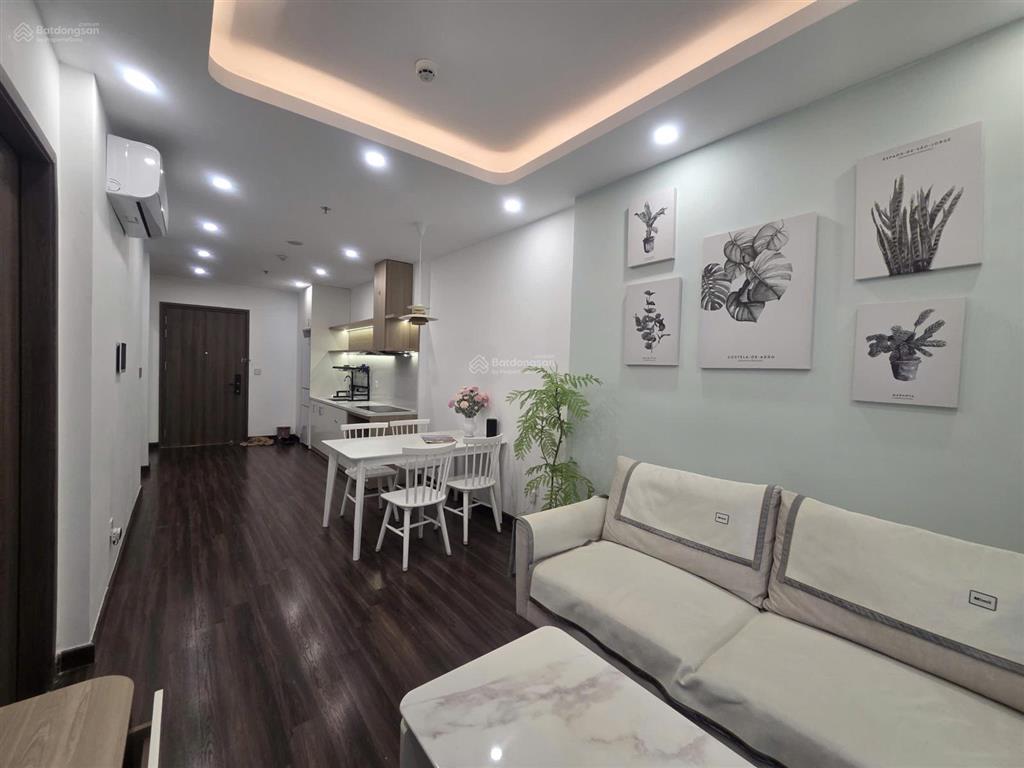 Bán gấp căn 2 ngủ 2 wc hoàng huy commerce full nội thất  giá bao phí thuế (có thoả thuận)