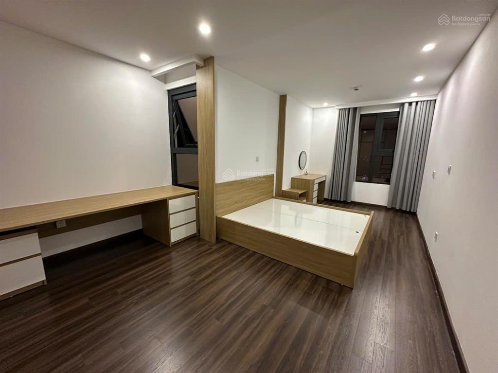 Cho thuê căn 2 ngủ hoàng huy  giá 10tr