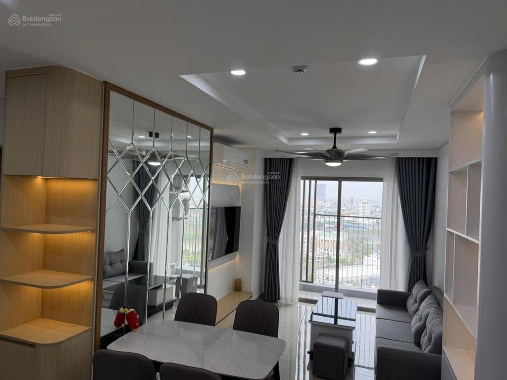 Cho thuê căn 2 ngủ góc minato  giá tốt