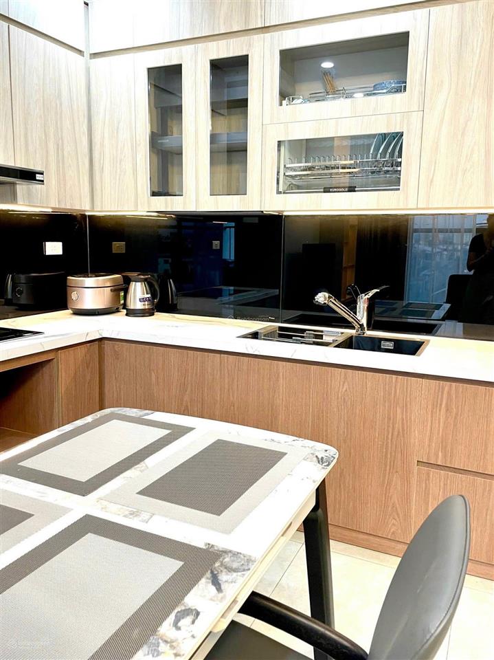 Cần tìm khách thuê căn 2 ngủ minato full nội thất  giá 15tr