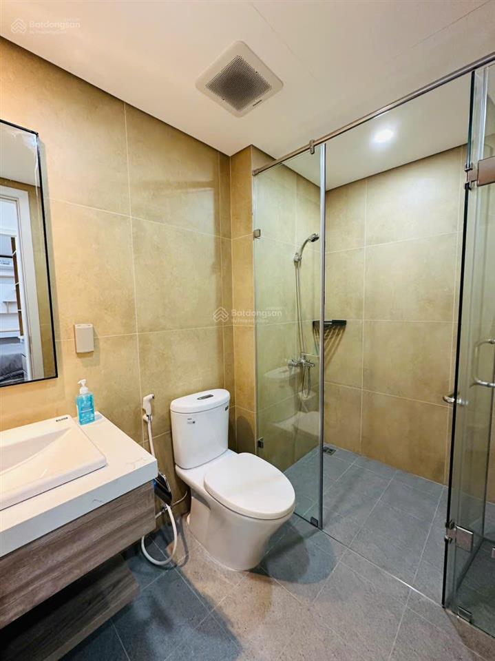 Cho thuê căn 2 ngủ minato view sông lạch tray