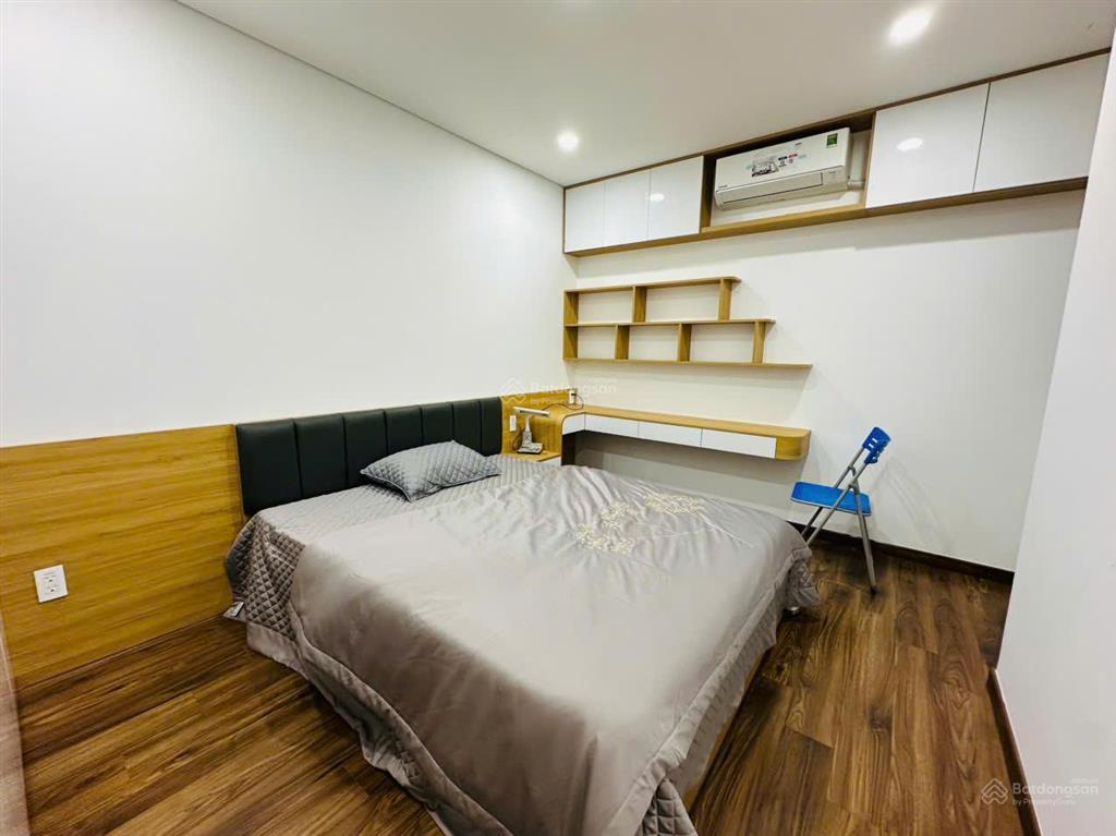 Cho thuê căn 2 ngủ minato view sông lạch tray