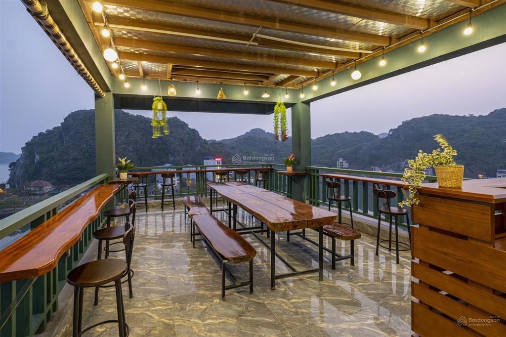 Cần bán khách sạn mặt đường tùng dinh cát bà hải phòng