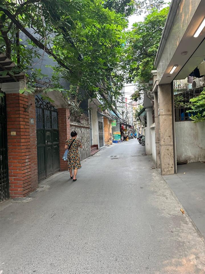 Bạn nhà 46m chính chủ tại cầu giấy