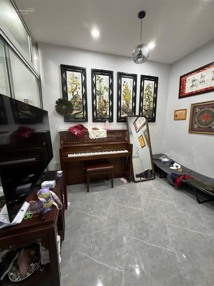 Siêu ngon mặt ngõ thái hà, nhà dân xây, giá rất hợp lý, khu vực cực vip ở sướng, chính chủ f0