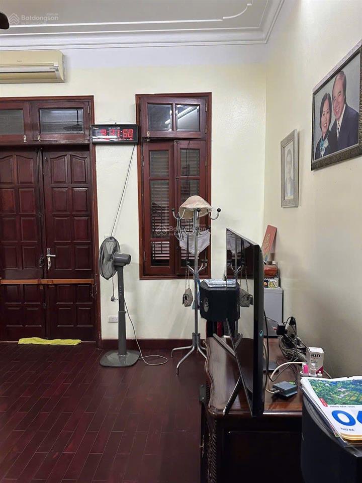 Siêu phẩm, chưa có trên thị trường, chủ nhà cán bộ bán nhà khu đô thị nguyễn văn huyên, cầu giấy