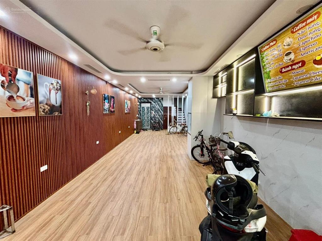 Hot. nguyễn chánh, phân lô, ngõ to như mặt phố, vỉa hè, kinh doanh sầm uất, quá đẹp, 1 nhà ra mp