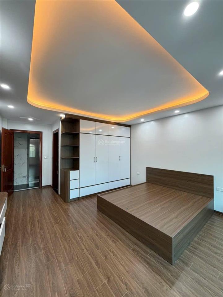Bán nhà phố đội nhân, ba đình, ô tô tránh, vỉa hè, thang máy, quy hoạch ổn định, full nội thất