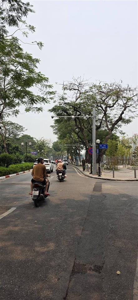 Bán đất an dương vương, trong đê quy hoạch ổn định, giá rẻ nhỉnh 150 tr/m, mua ở đầu tư quá ngon