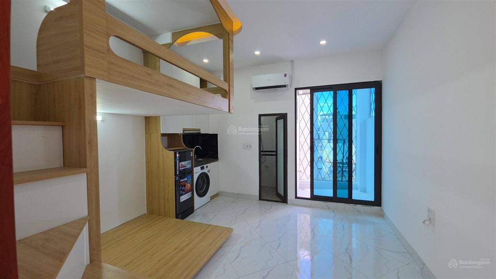 Bán căn hộ ccmn mặt ngõ chính kinh, 16 phòng, doanh thu hơn 100 triệu/th, khu vực cho thuê rất dễ
