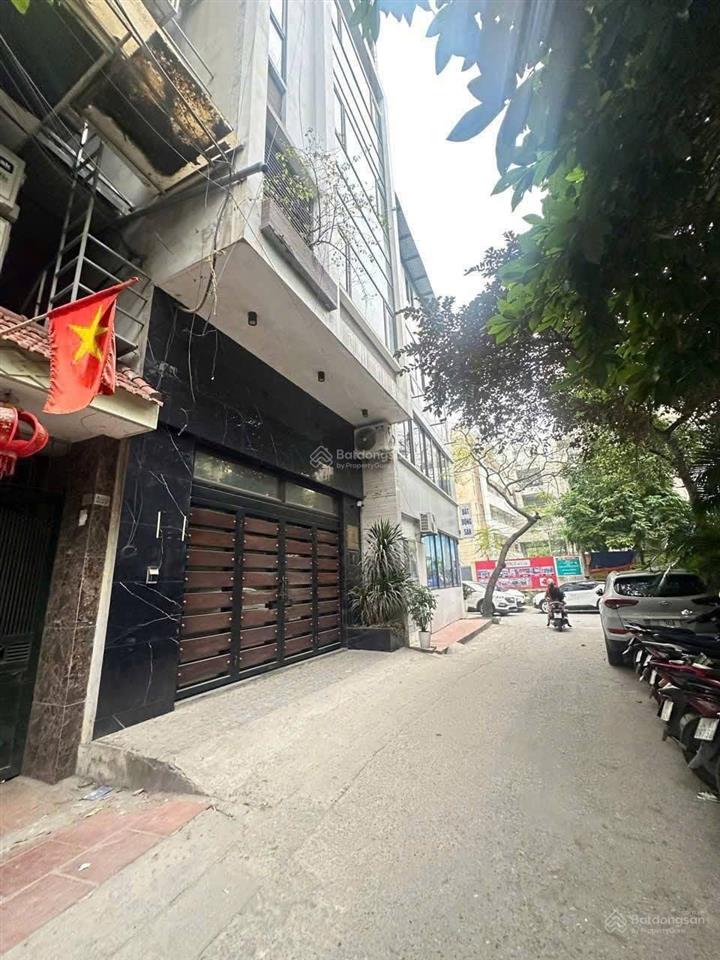 Siêu phẩm đình thôn, cạnh kđt sông đà, ô tô tránh, 7 tầng thang máy, làm gì cũng hợp lí,cần bán gấp