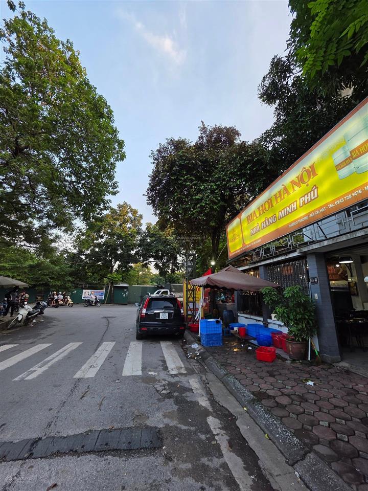 Bán đất tặng nhà 3 tầng cũ, ô tô tránh, phố lương thế vinh, cạnh khu nhà ở quốc hội, nhà hát bca