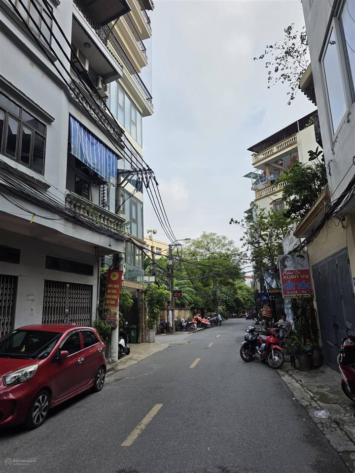 Ông anh tâm sự áp lực ngân hàng nên giảm sâu để bán nhà hoàng văn thái, 38m2, 5 tầng xây ở, 8,2 tỷ