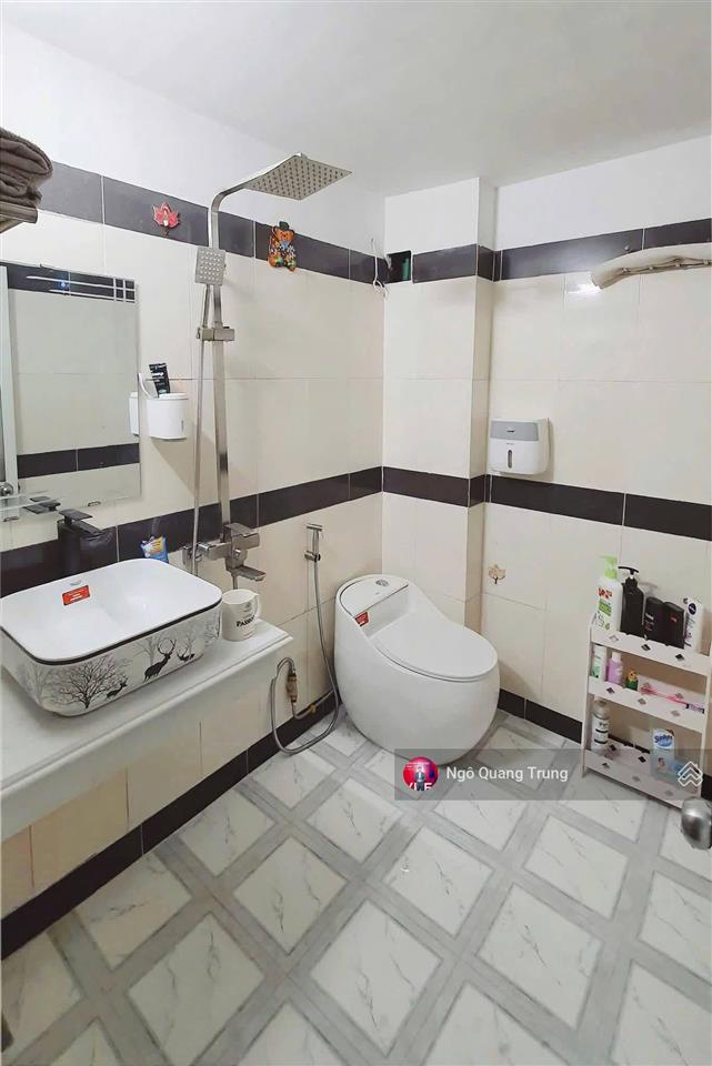 Siêu ngon nhà dân xây ở nay cần bán, ở phạm văn đồng, cạnh nguyễn khả trạc, full nội thất, ở luôn