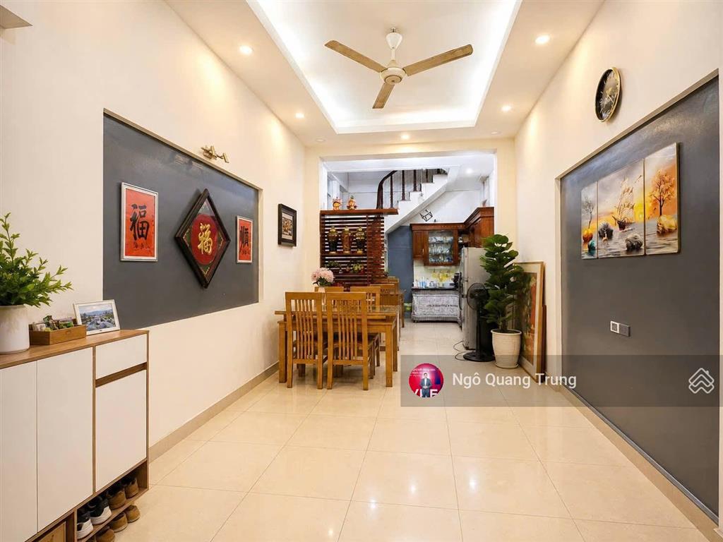 Siêu ngon nhà dân xây ở nay cần bán, ở phạm văn đồng, cạnh nguyễn khả trạc, full nội thất, ở luôn