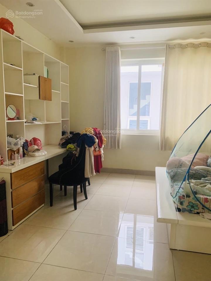 Rẻ 2 tỷ, bán nhà mặt tiền 4 tầng kdc intresco giáp bến xe quận 8 ngang 5m tặng nội thất ở ngay