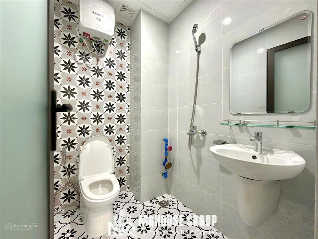 Studio full nội thất mới 100% gần chợ hạnh thông tây
