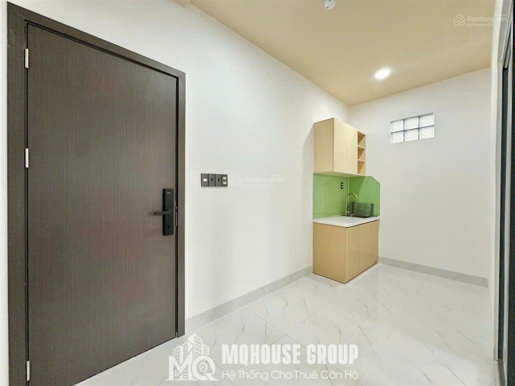 Cho thuê căn hộ 1 phòng ngủ tách bếp mới xây gần chợ thạch đà