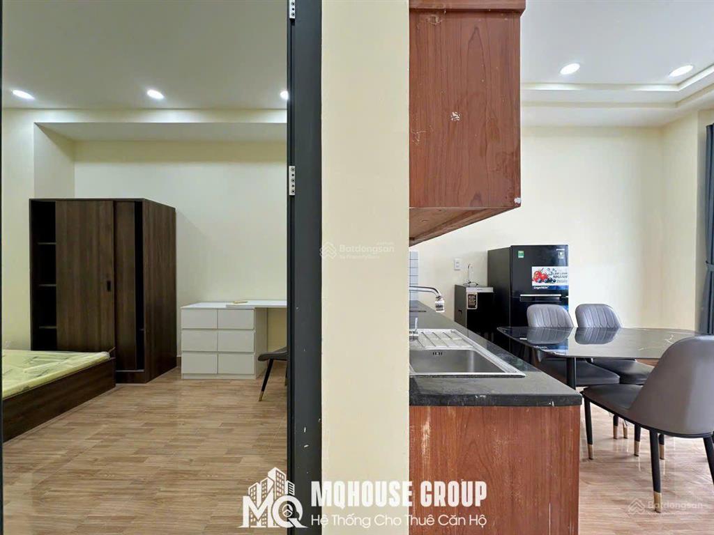 Cho thuê căn hộ 1pn 1pk siêu rộng gần vincom