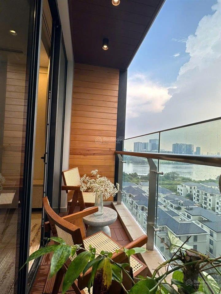Cần bán căn hộ cao cấp vinhomes ba son  aqua1  1013