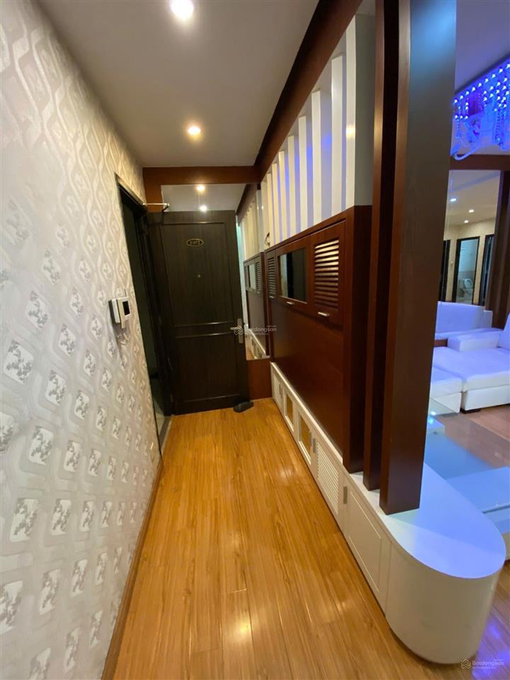 Căn hộ 3 phòng ngủ , 2wc , căn góc nên bếp nấu và các phòng đều giáp ánh sáng & gió trời