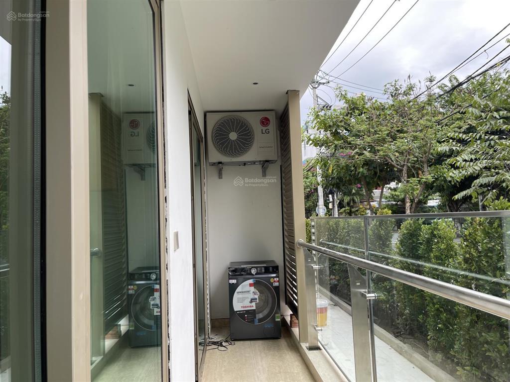 Duy nhất  cần bán gấp căn hộ 2 phòng ngủ 61,8m2 peninsula, mặt sông hàn đà nẵng  giá 3,99 tỷ