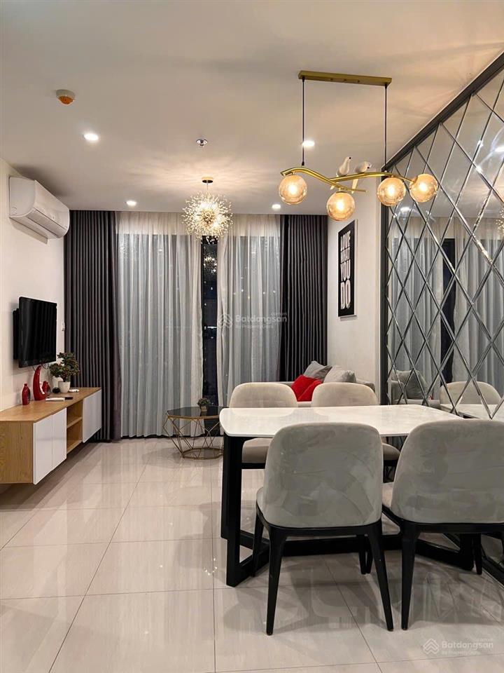Chính chủ bán 3pn vinhomes giá chỉ 3tỷ750 view sông