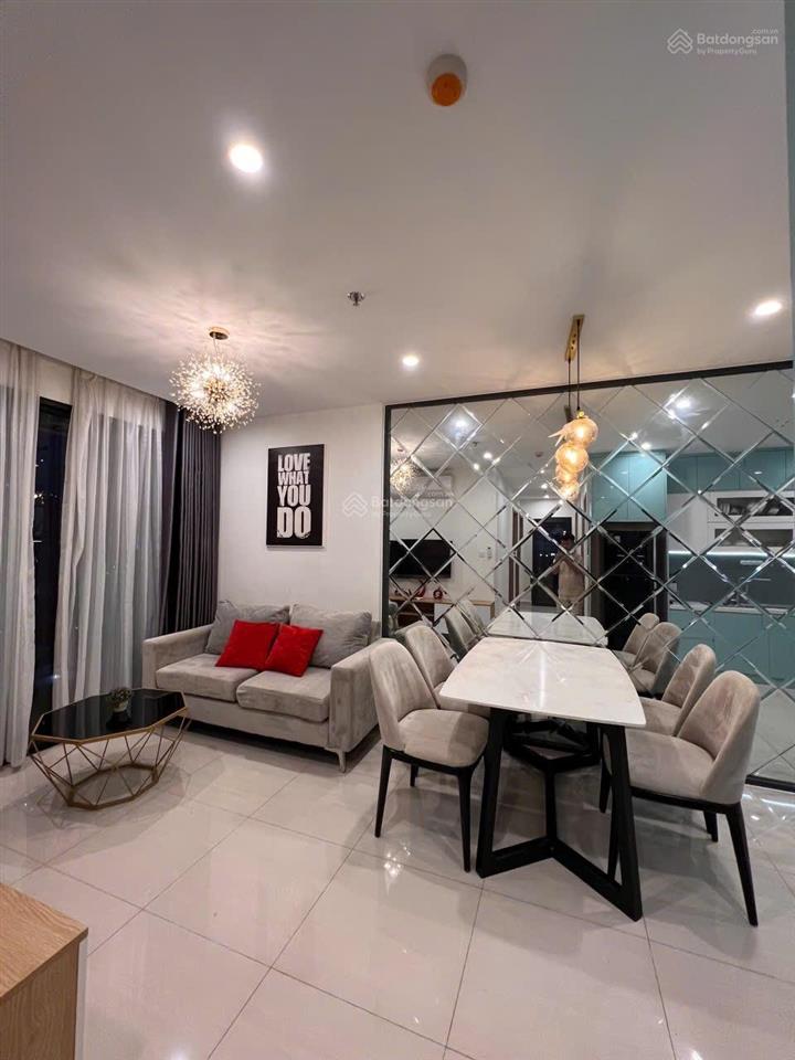 Chính chủ bán 3pn vinhomes giá chỉ 3tỷ750 view sông
