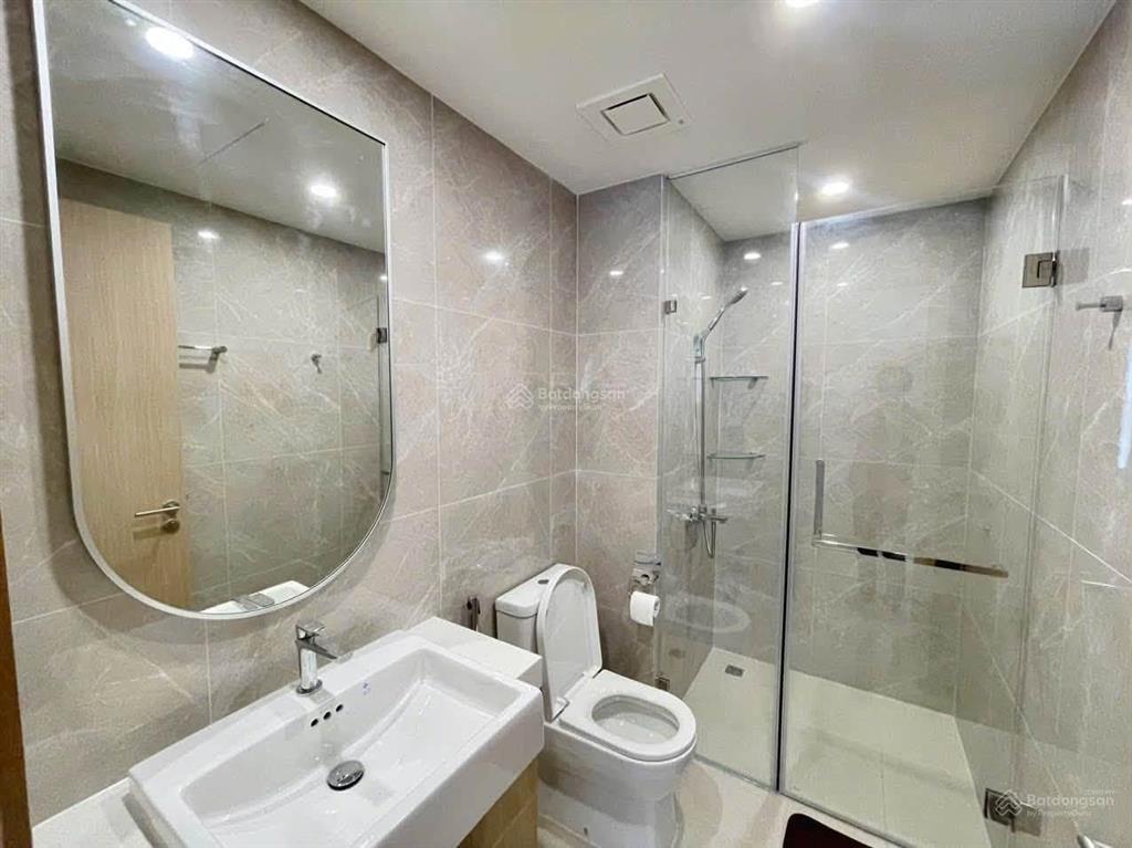 Chuyên cho thuê căn hộ vinhomes grand park giá tốt, view sông đẹp 1pn2pn3pn 0937 916 ***