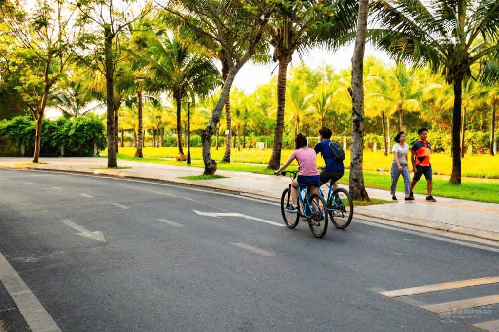 Chuyên cho thuê căn hộ vinhomes grand park giá tốt, view sông đẹp 1pn2pn3pn 0937 916 ***