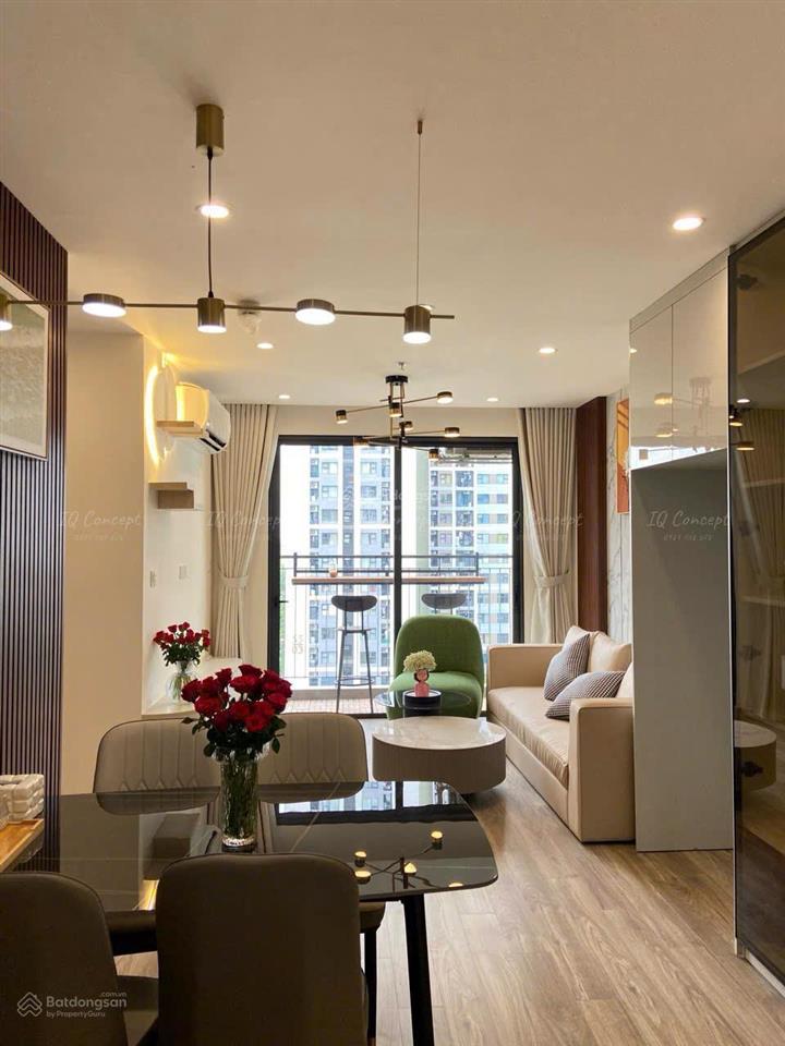 Chuyên cho thuê căn hộ vinhomes grand park giá tốt, view sông đẹp 1pn2pn3pn 0937 916 ***