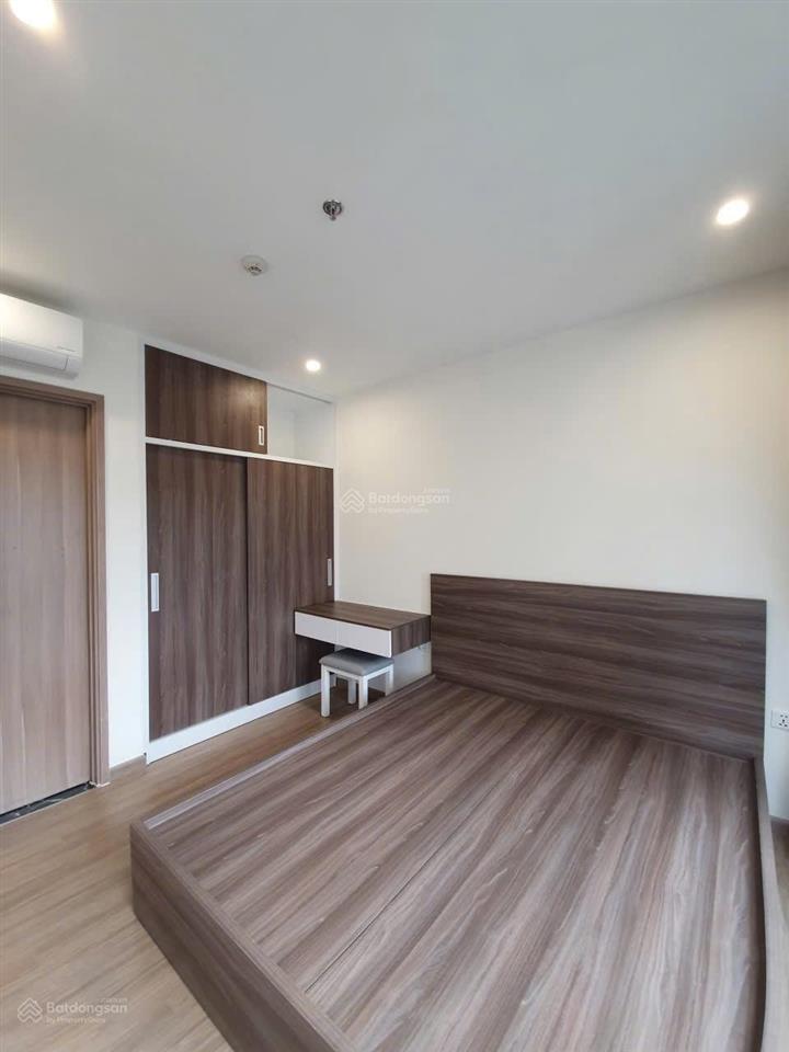 Bán nhanh 3pn vinhomes giá rẻ chỉ 3,6 tỷ full nội thất.  0937 916 ***