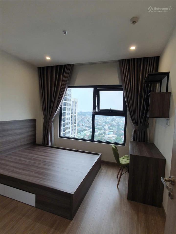 Bán nhanh 3pn vinhomes giá rẻ chỉ 3,6 tỷ full nội thất.  0937 916 ***
