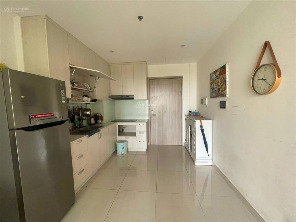Cho thuê căn góc 3pn full nội thất vinhomes giá 10tr/tháng